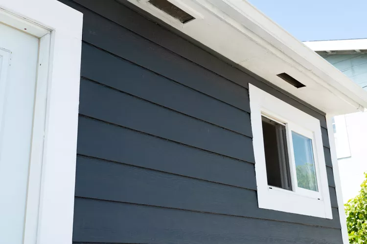Fiber cement siding installation on an Indiana home